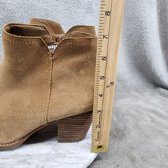 Gianni Bini Shoes Womens Size 9 Brown Suede Chunky Heel Side Zip Ankle Booties * - Picture 2 of 13